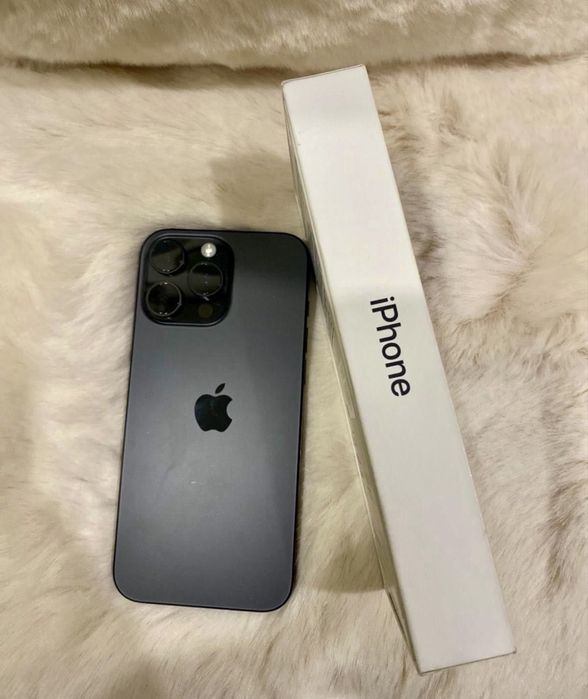 iPhone 16 Pro Max