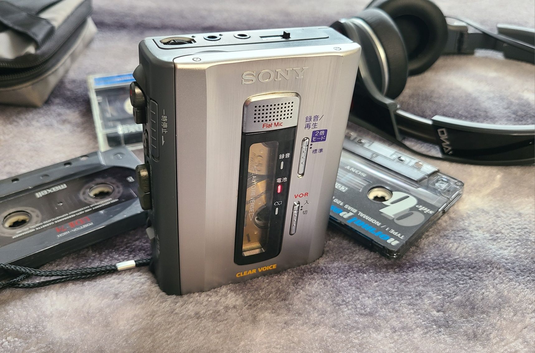 Качественный кассетный плеер-диктофон SONY TCM-500 (видео работы)