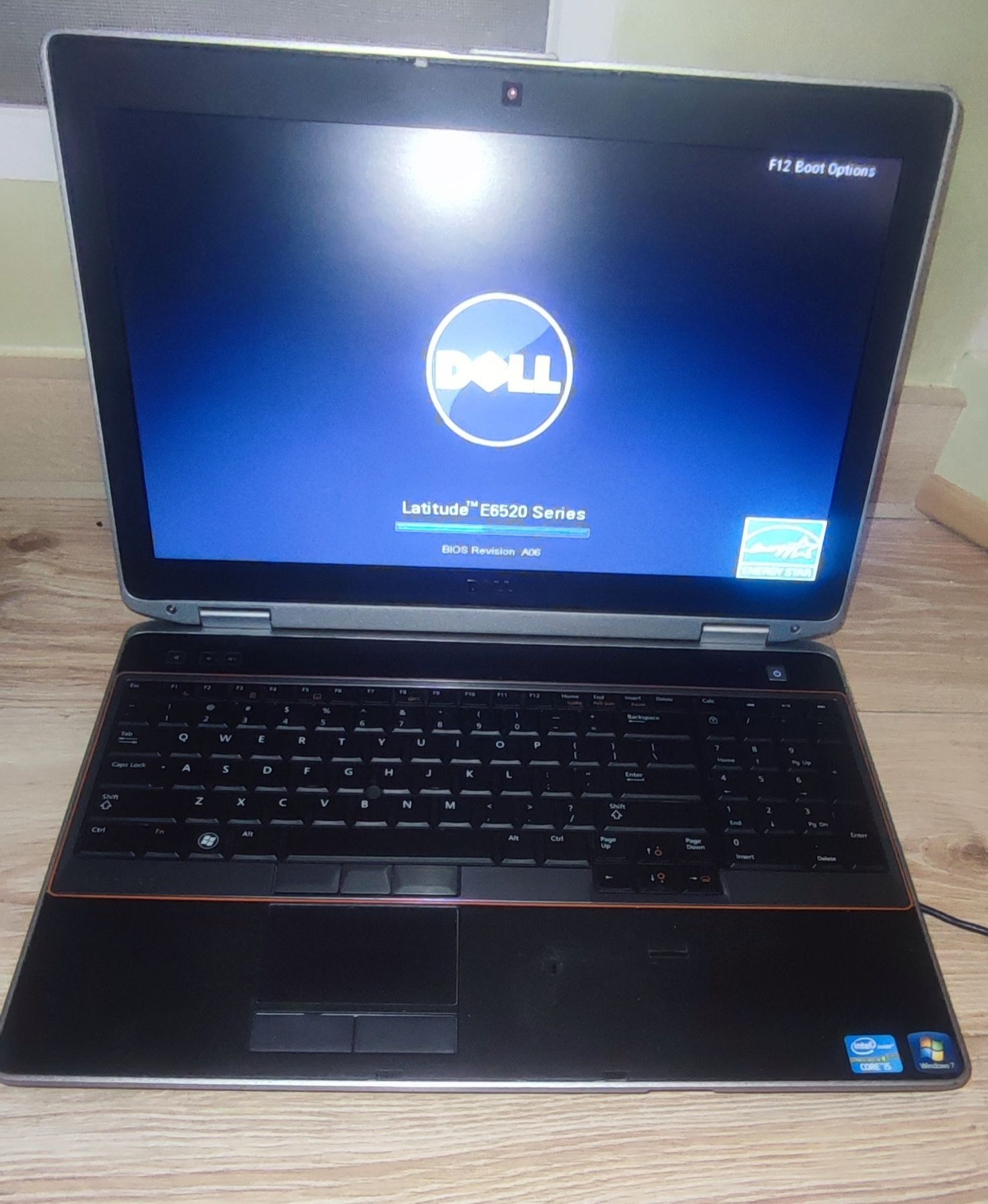 Продам ноутбук Dell latitude E6520 стан ідеальний