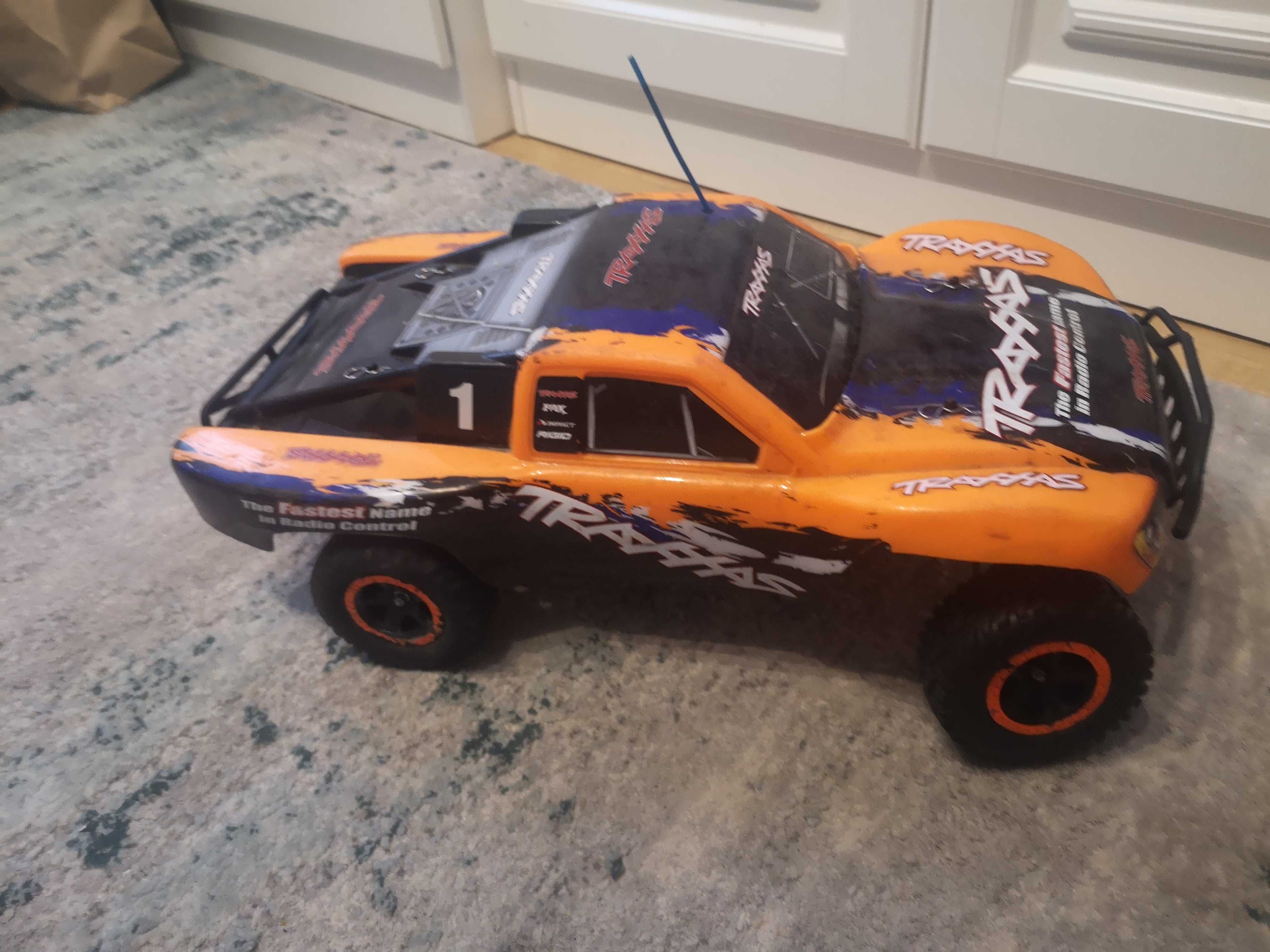 TRAXXAS 1/10 Slash 2WD Orange Special Edition