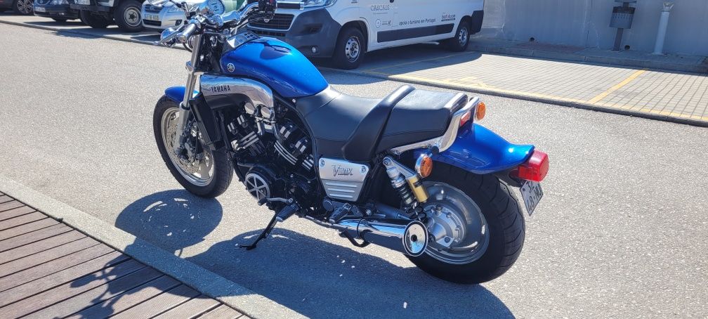 Yamaha Vmax 1200