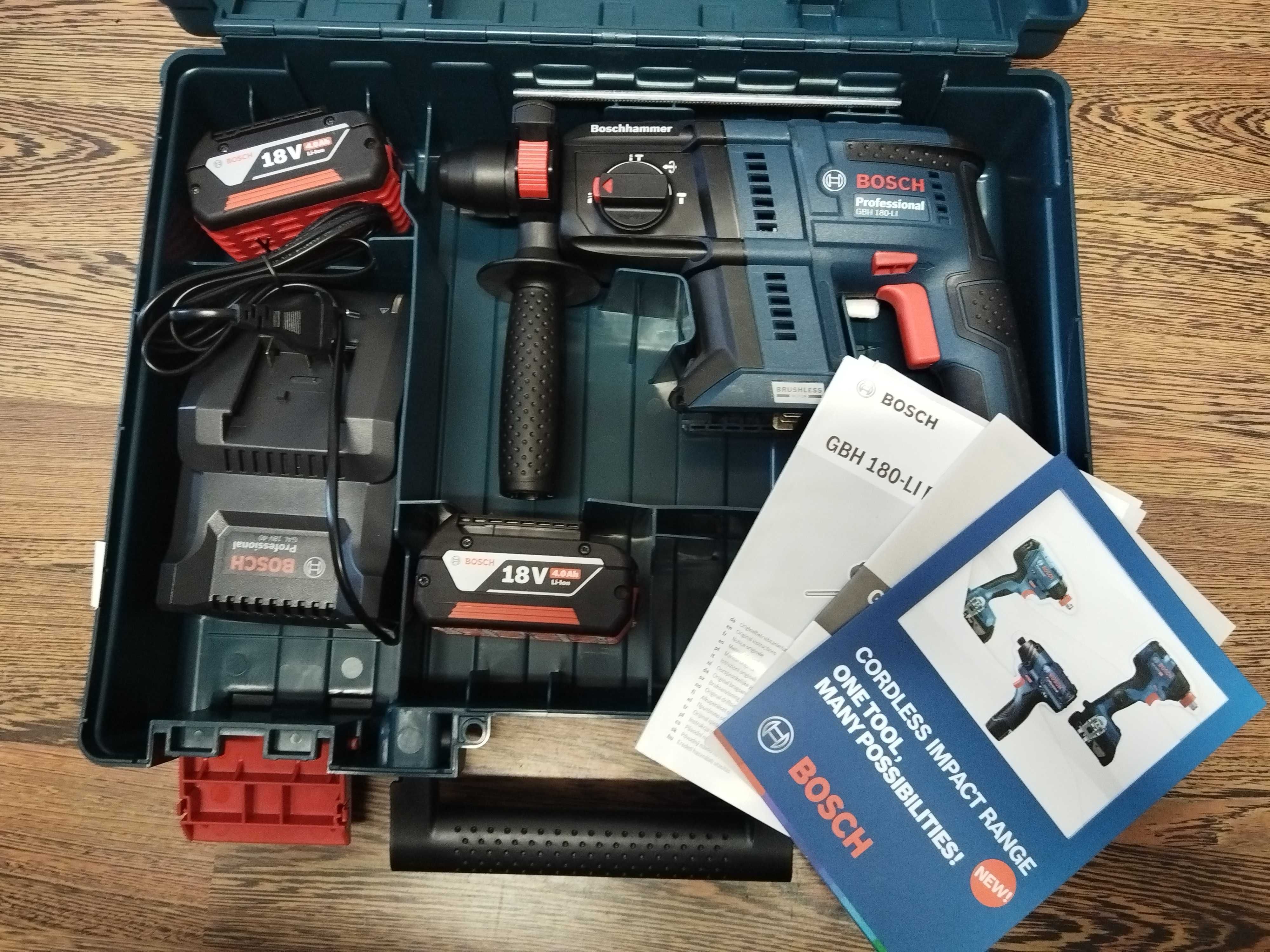 Bosch młot udarowo obrotowy GBH 180-LI 2X4.0AH