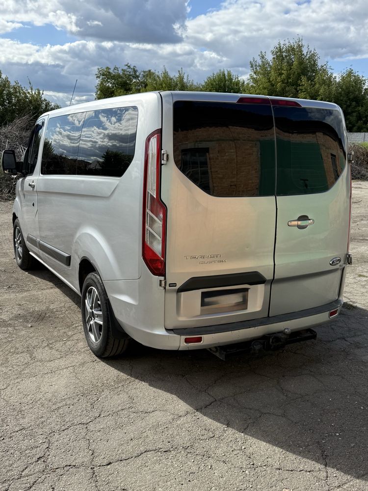 Ford transit custom