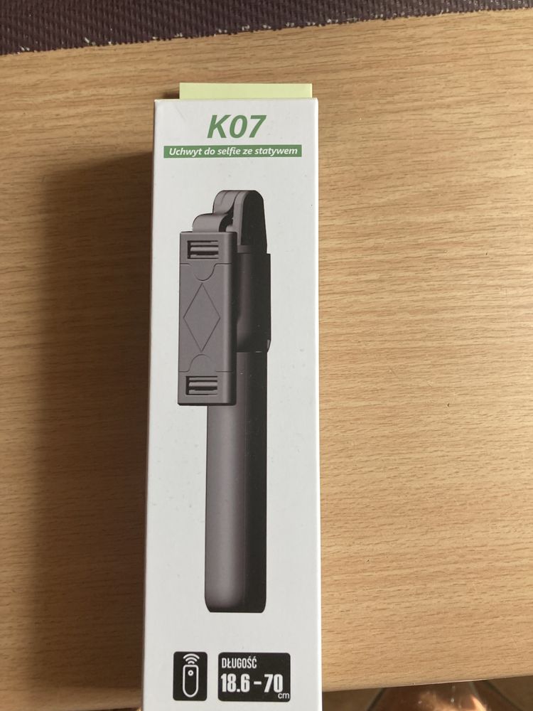 Selfie stick ze statywem bluetooth