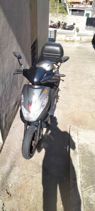 Scooter 50cc em bom estado