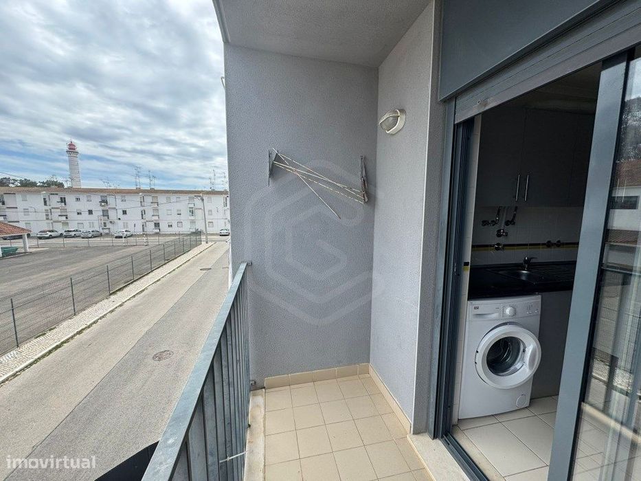 Apartamento T3 a 1 km da praia em Vila Real de Santo António, Algarve