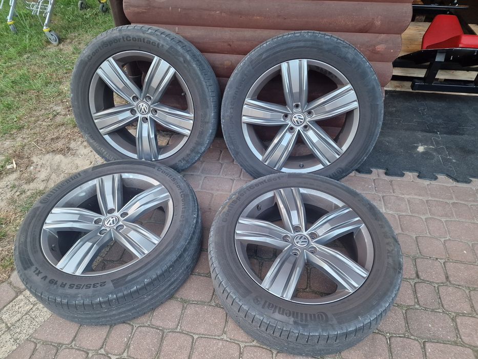 Koła felgi 19 cali tiguan et43 235/ 55 r19
