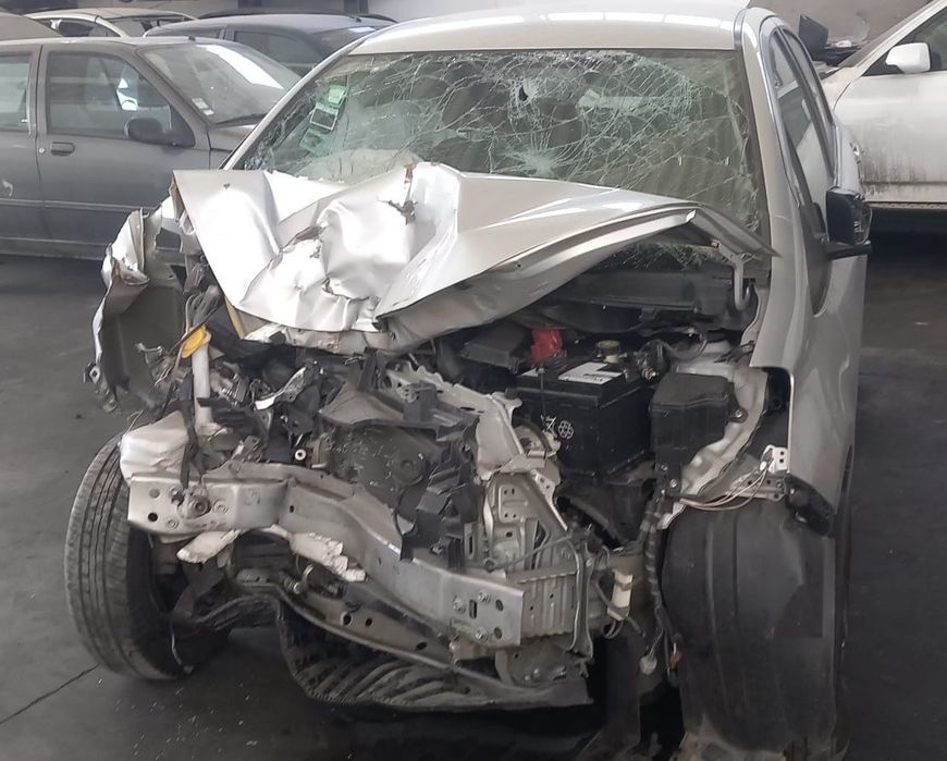 TOYOTA YARIS (P13) 1.0I DE 2016 DISPONÍVEL PARA PEÇAS