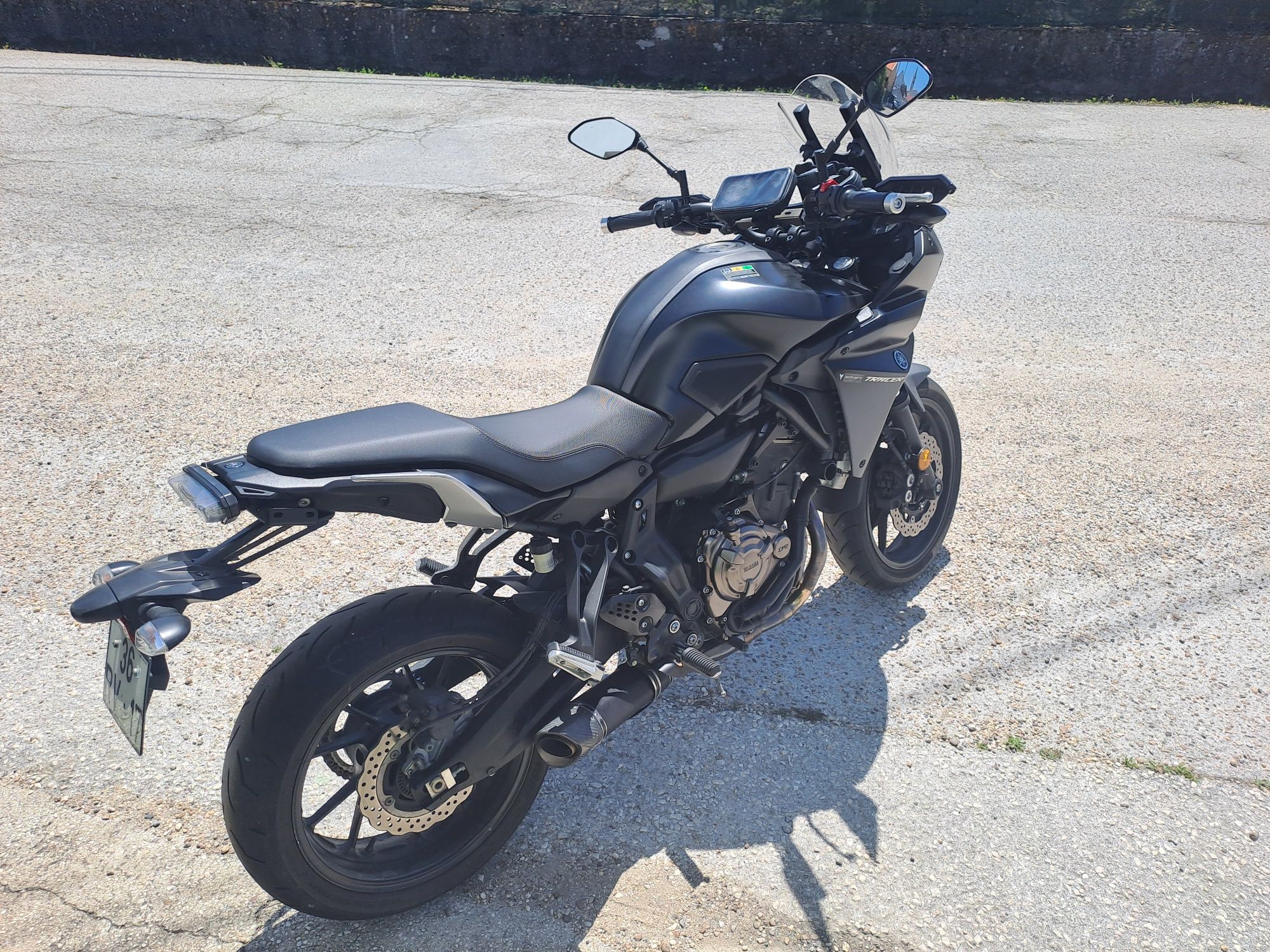 Yamaha Tracer 700 em muito bom estado + acessórios