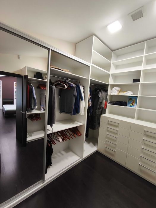 продаж квартири класу "комфорт" 160м в ЖК Олімпійській