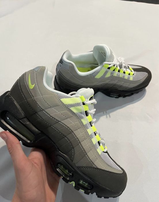 Кросівки - nike air max