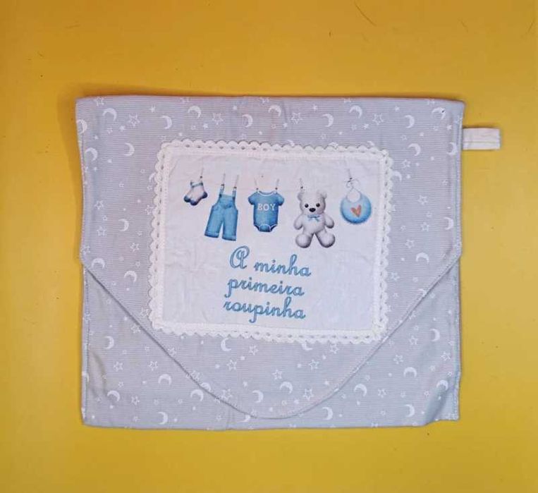 Saco tecido para 1ª roupa do bébé