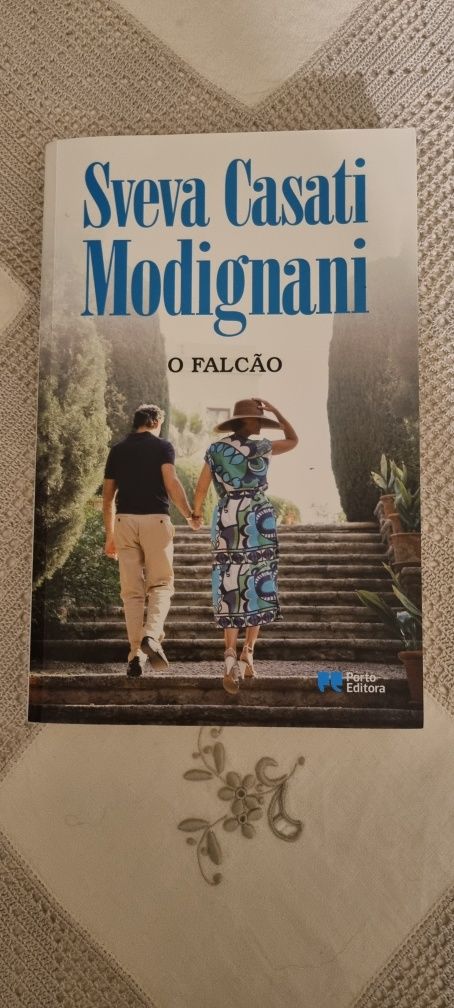 Iivro " O Falcão"