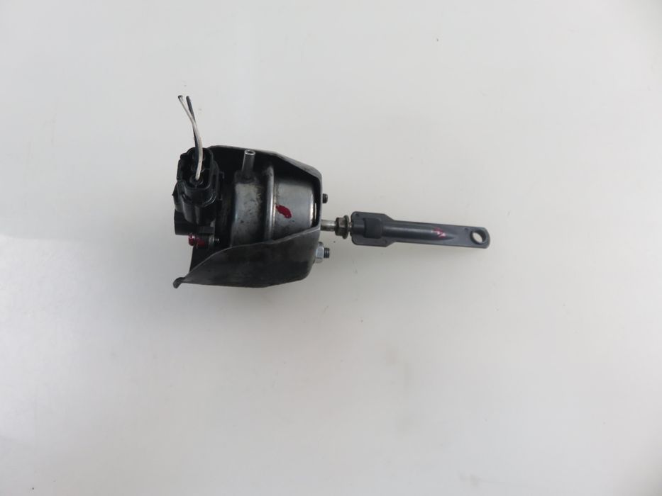 Nastawnik Turbiny Citroen C4 I 1.6 Hdi - 9hy (dv6ted4)