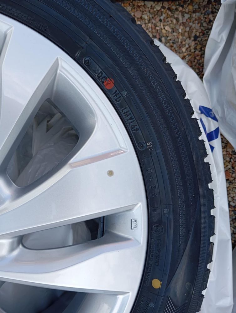 Alufelgi z oponamj 6.5x17 suzuki s cross