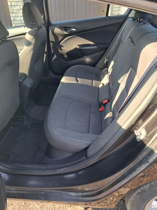 Продам Chevrolet cruze