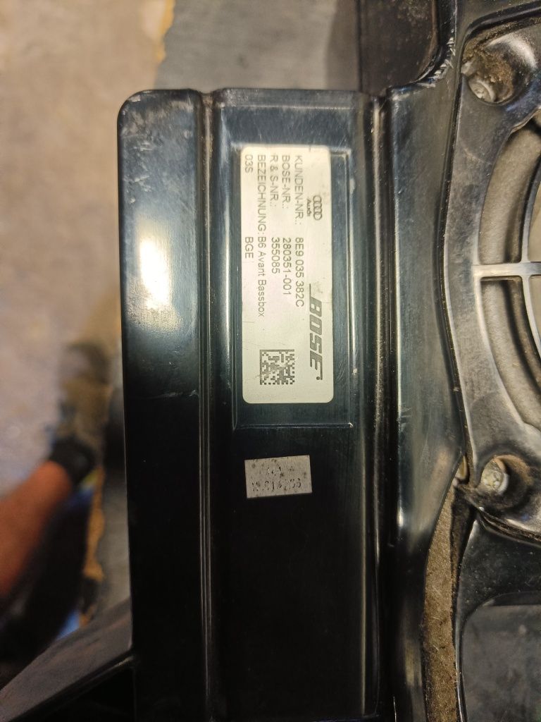 Subufer BOSE Audi A4B7 Kombi Avant Sprawny Wysyłka