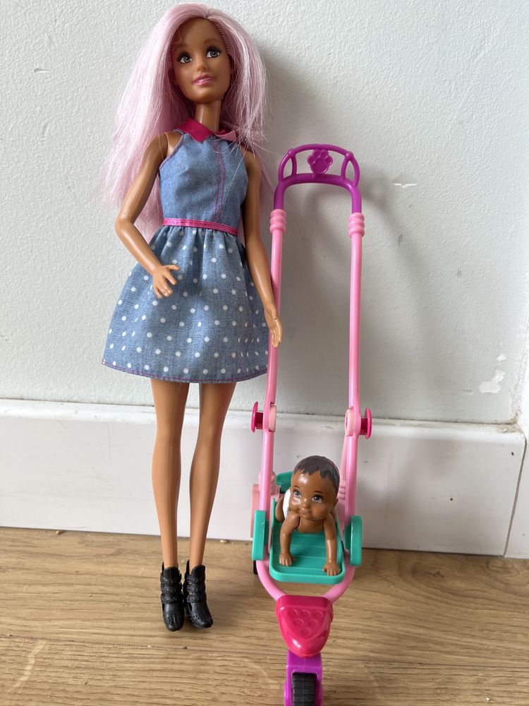 Barbie mama z dzieckiem Mattel