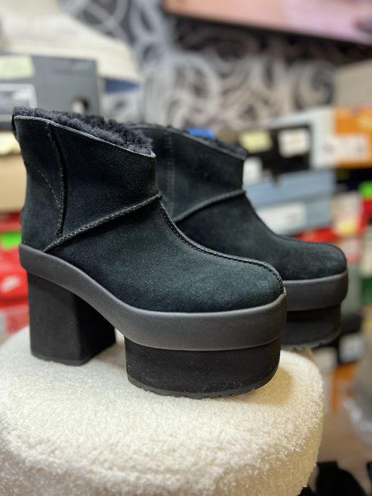 Черевики UGG New Heights Platform Mini. Оригінал!!! Розмір 38,40.