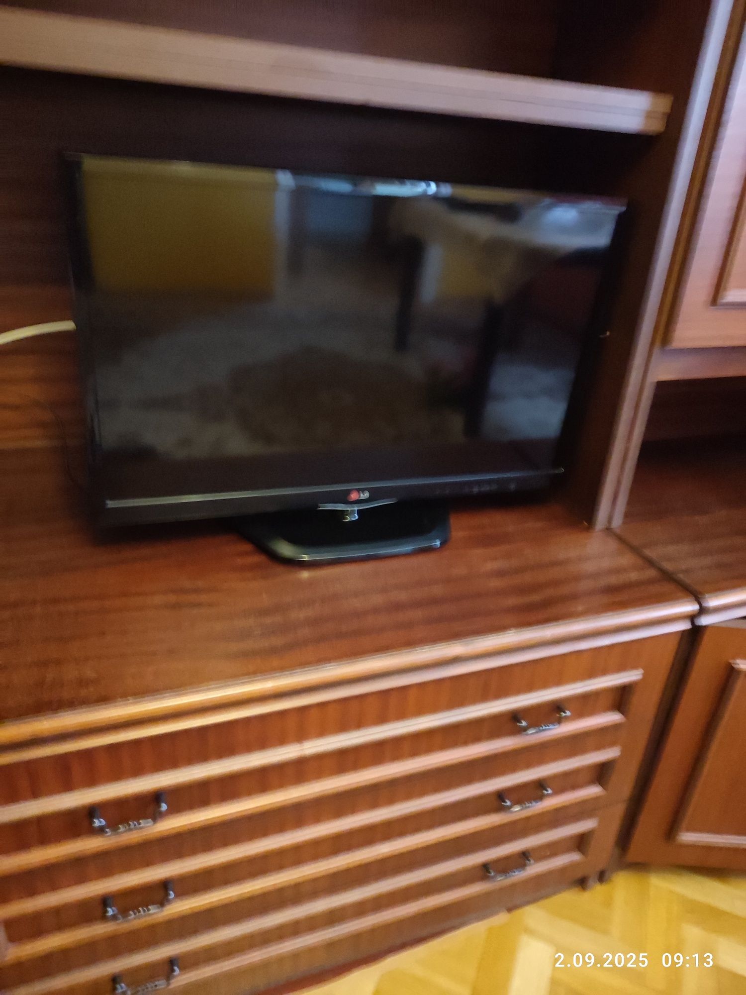 Odbiornik tv marki Lg 32'