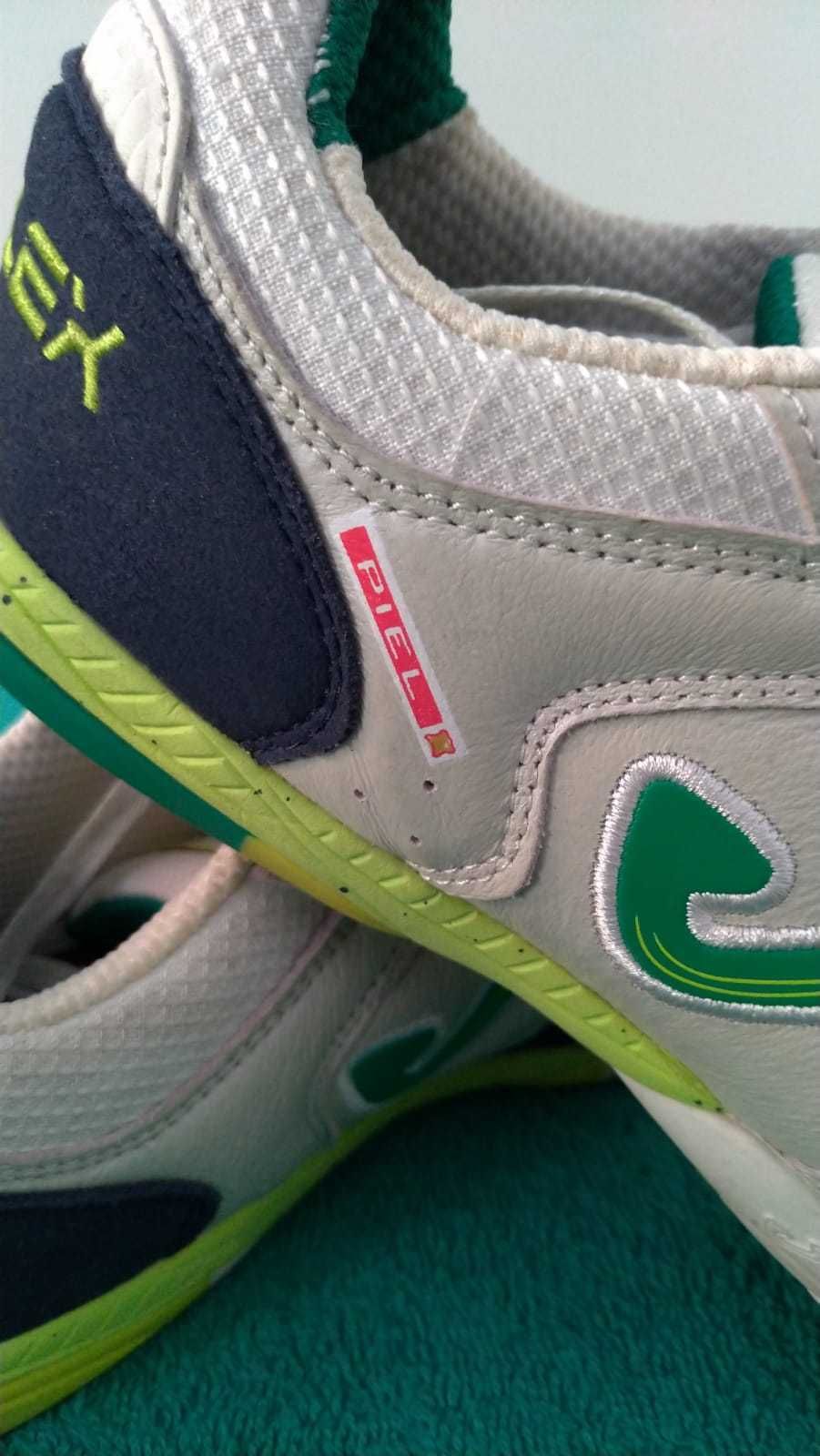 Chuteiras Joma Top-Flex | Piso-Pavilhão | 42 | Semi-Novas