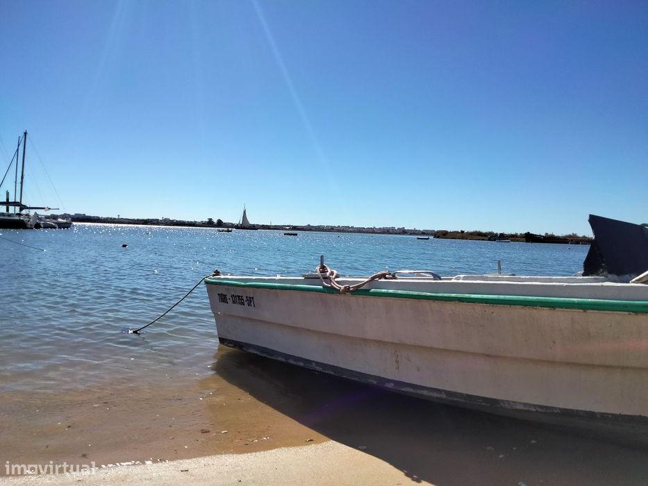 Tejo - 1000 m2 Área Bruta de Construção, Praia Fluvial Rosário, Moita