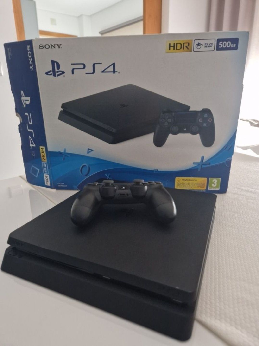 Vendo PS4 Slim 500G