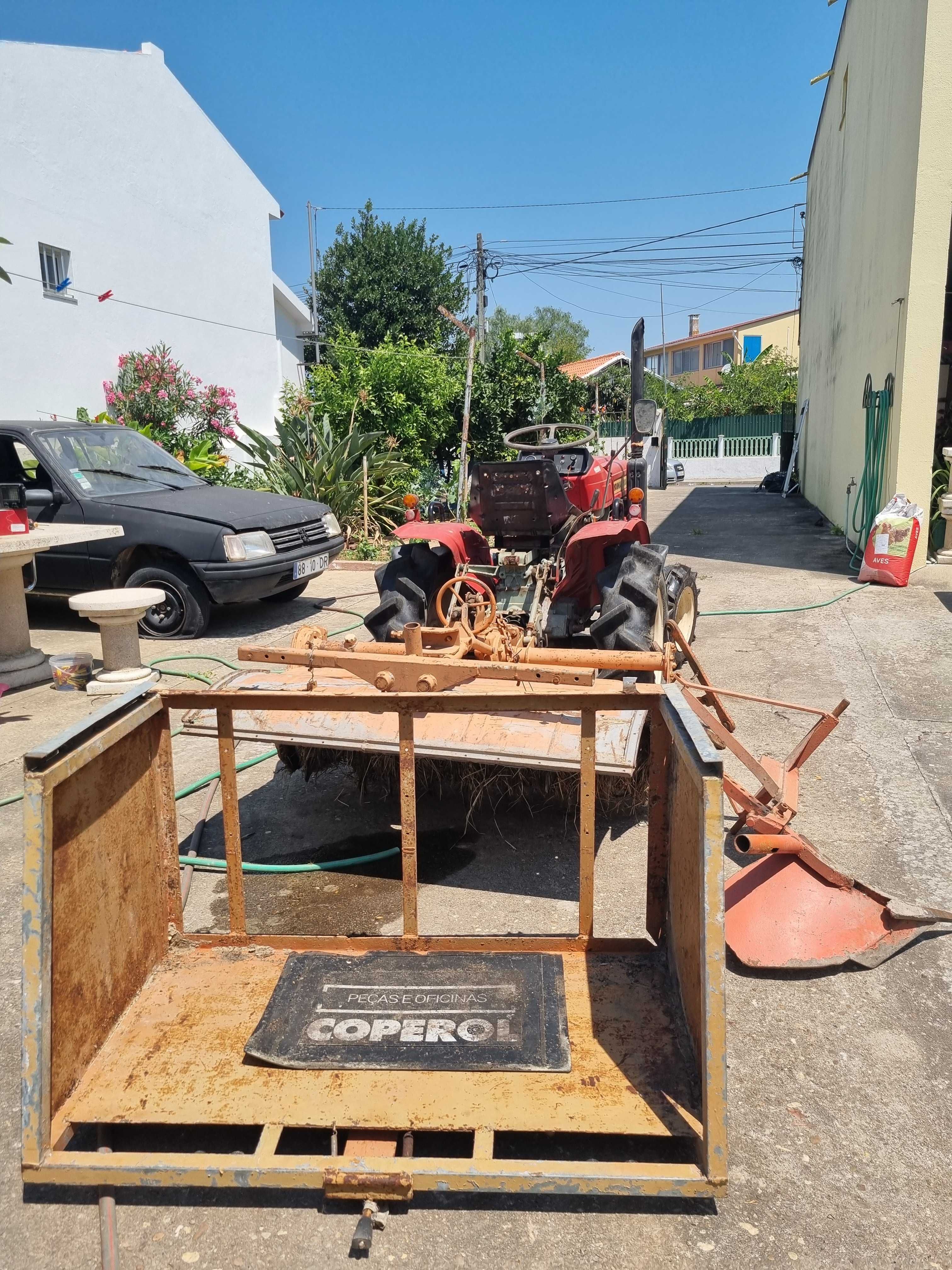 Trator Yanmar em Alpiarça