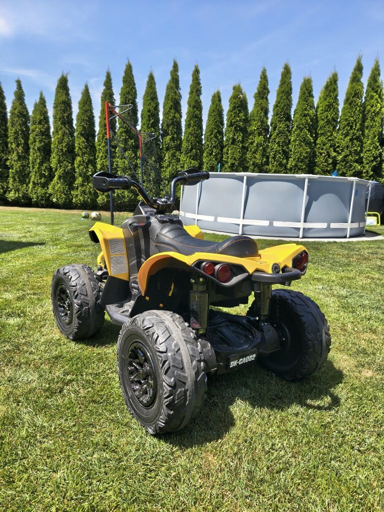 Quad elektryczny can-am 4x4 dla dzieci