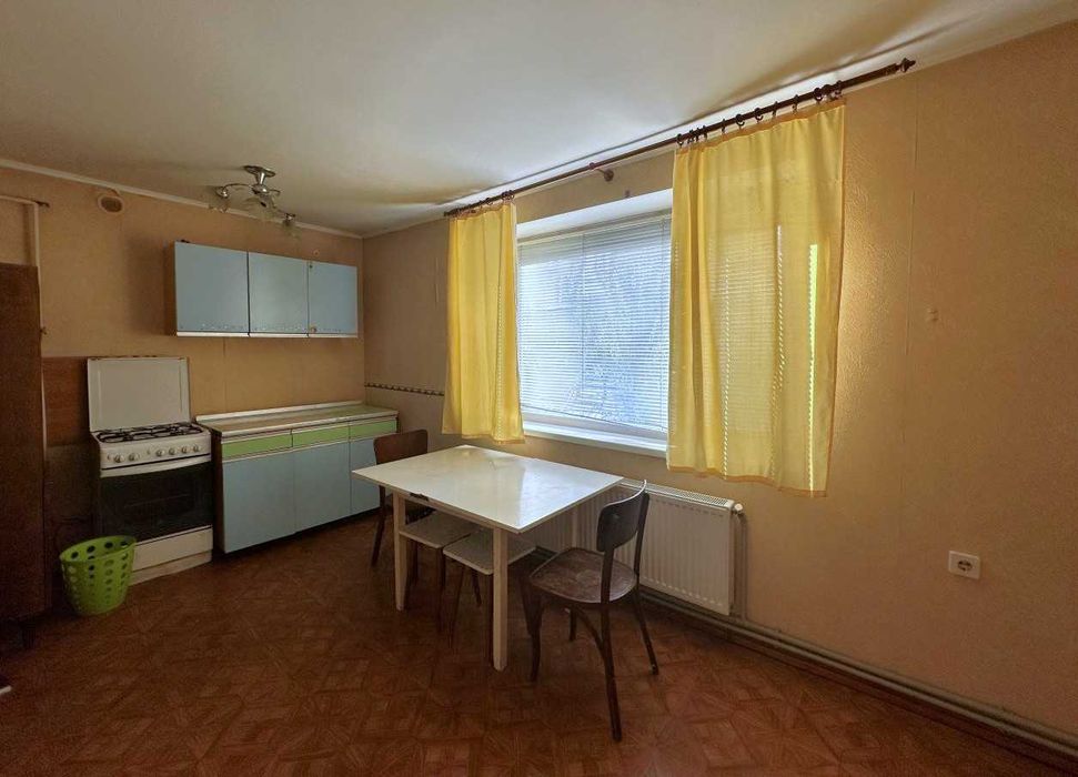 Гарна однокімнатна квартира в центрі Корабельного! Оренда!