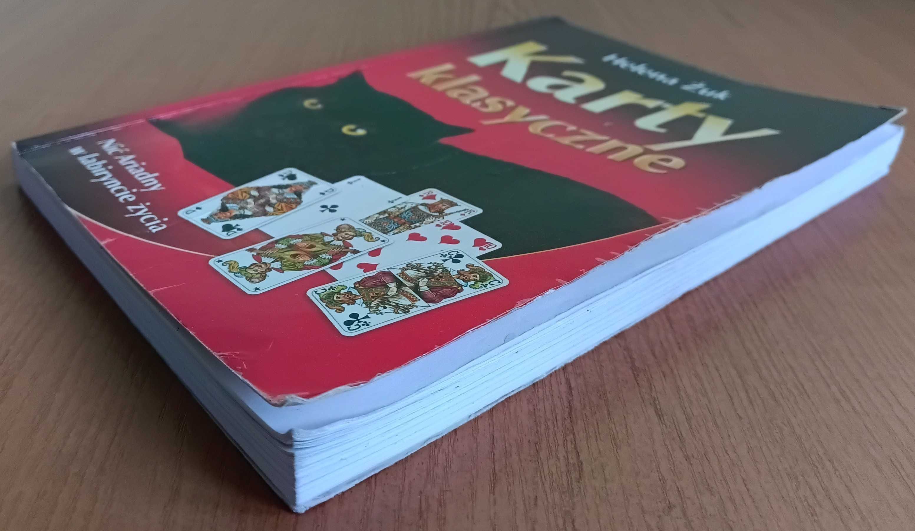 Helena Żuk "Karty klasyczne. Nić Ariadny w labiryncie życia"