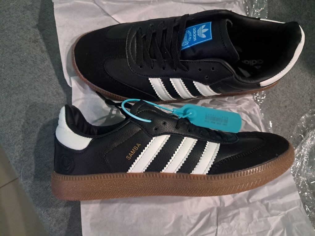 Adidas  samba 42-43