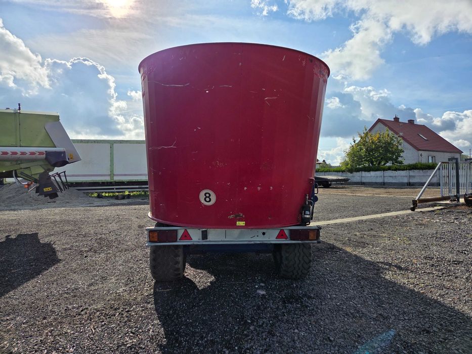 Wóz paszowy SANO TMR Profi paszowóz Siloking Compact 12