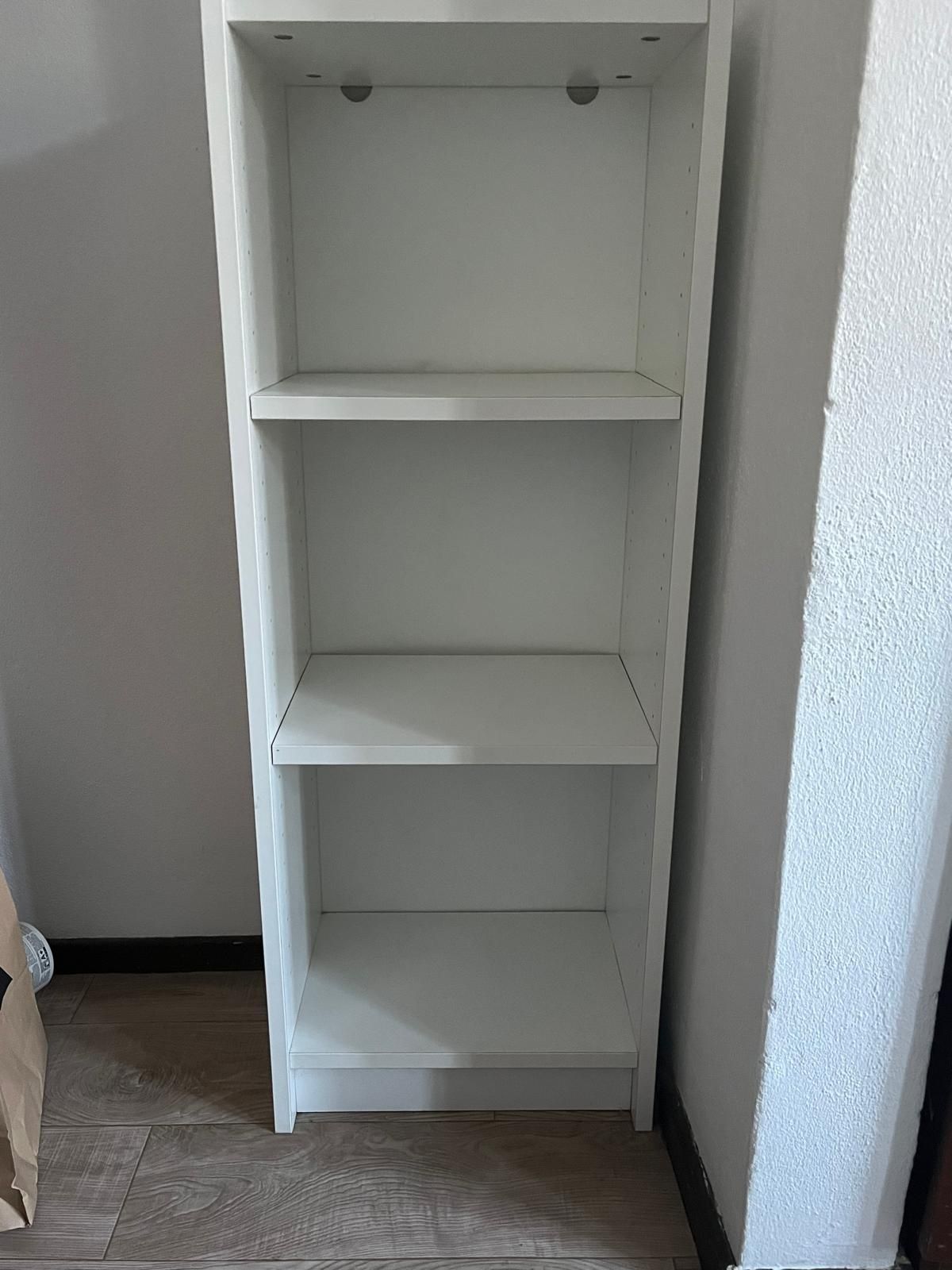 Estante em lacado branco
