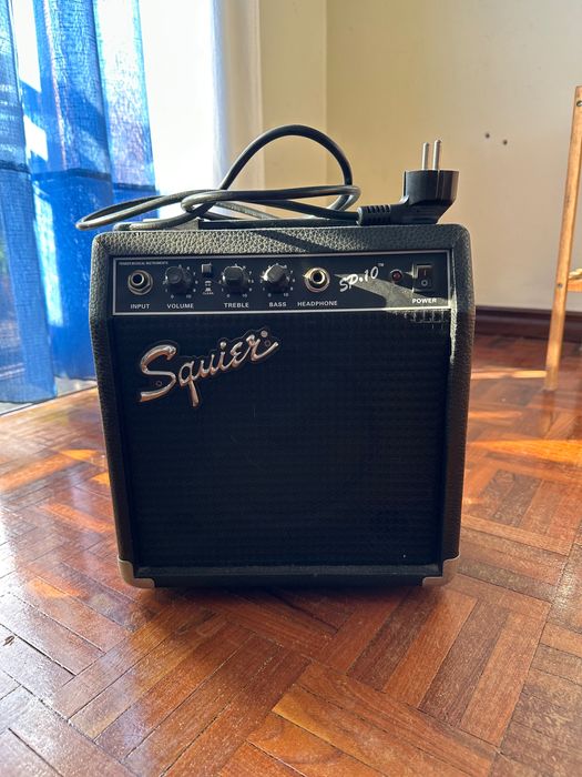 Amplificador Fender Squier SP-10 (10W) - Usado