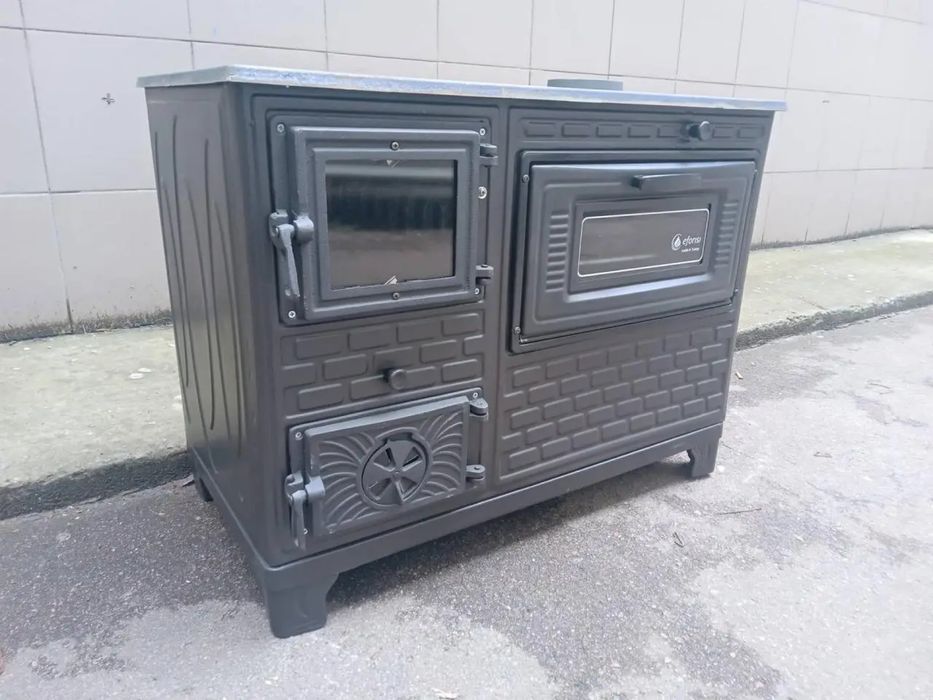 Піч чавунна Eforisi EFS-3 з варильною поверхнею і духовкою