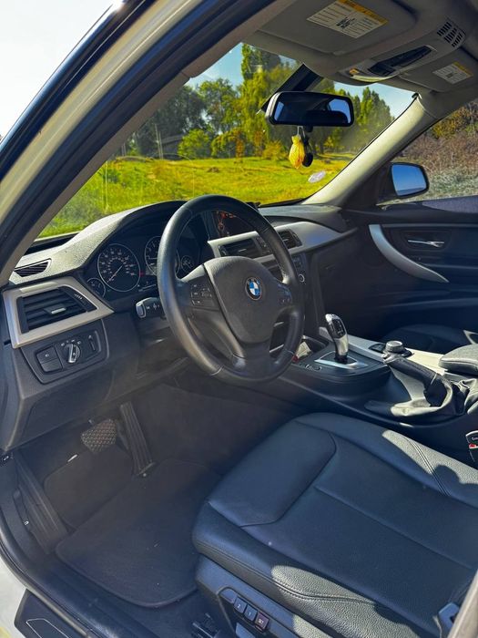 Продам BMW 320i 2015р
