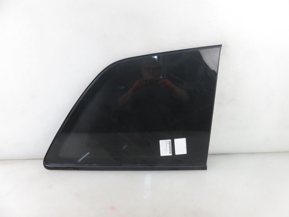 Szyba Karoseryjna Prawa Tylna Opel Zafira B Minivan
