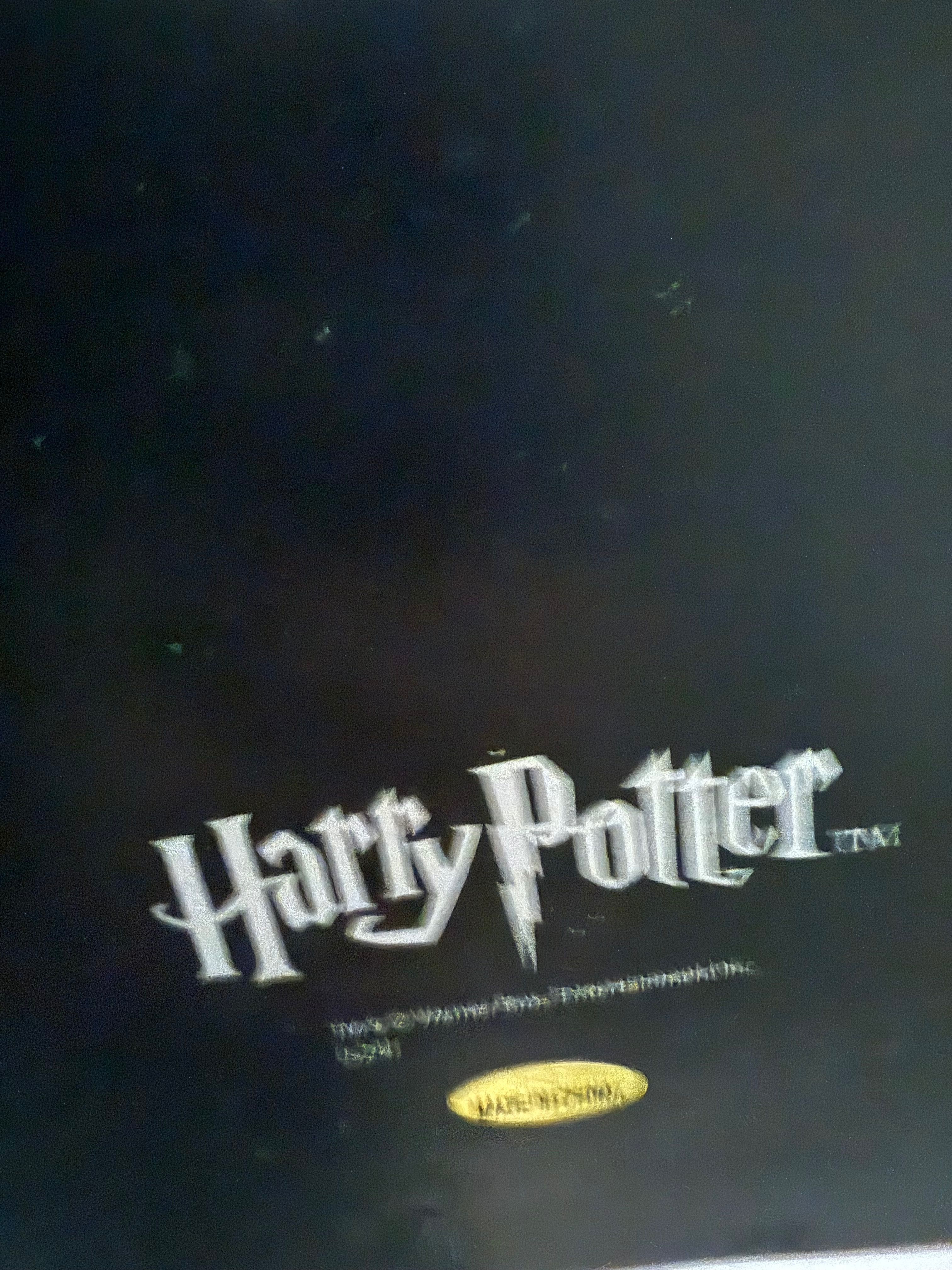 Placa Display para Varinhas Harry Potter Dumbledore’s Army Noble Colle