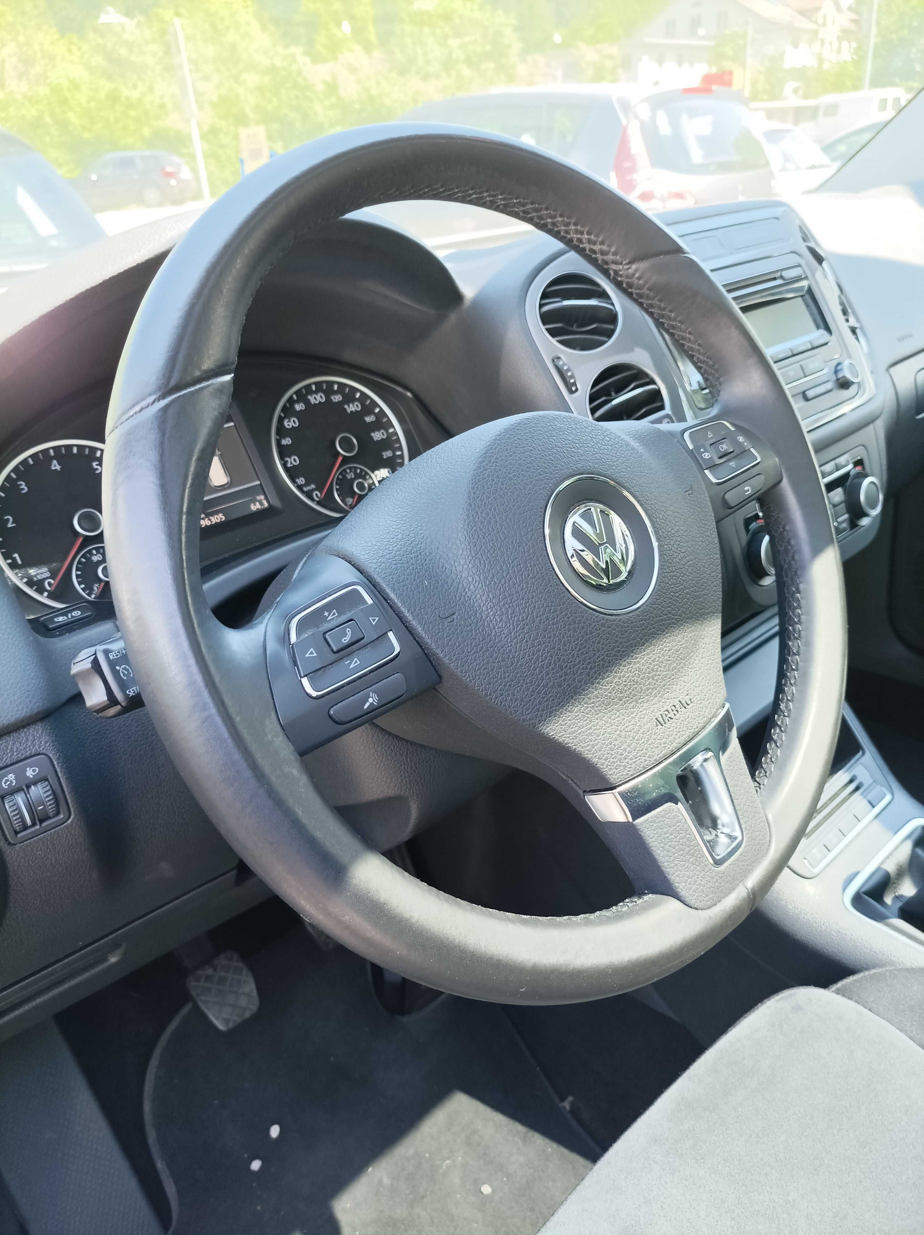 2013, VW Tiguan 1.4 TSI BlueMotion Trend&Fun 4х2 їз Швейцарії
