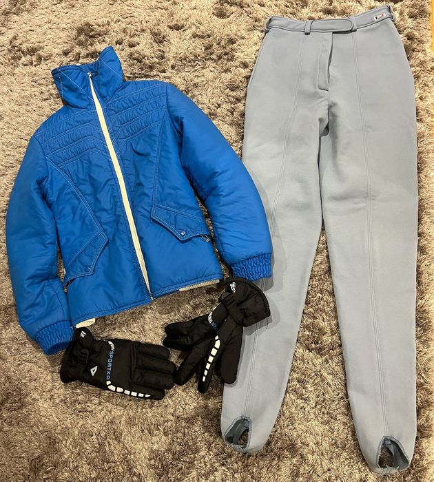 Casaco, calças e luvas de esqui para senhora