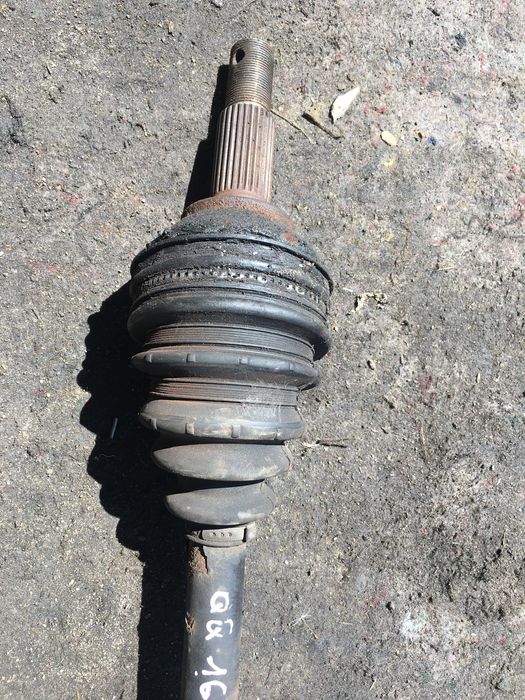 Полуось привод шрус Nissan Qashqai 1.6 МКПП (2007-2014 р.в.) ЛІВА