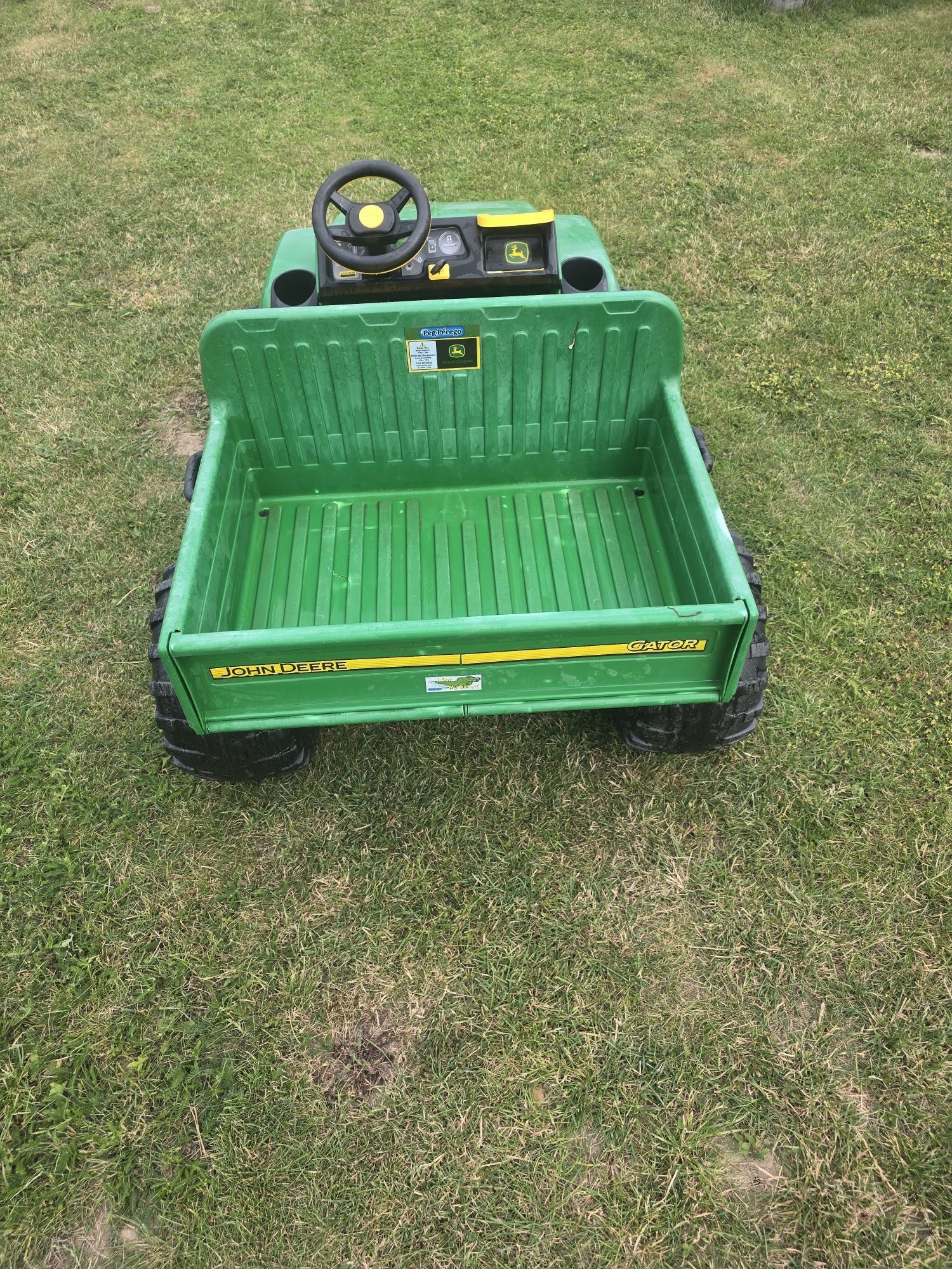 John deere gator