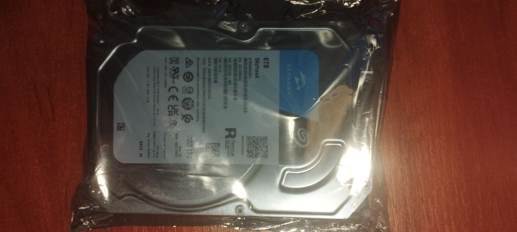 Продам  HDD 6TB Seagate