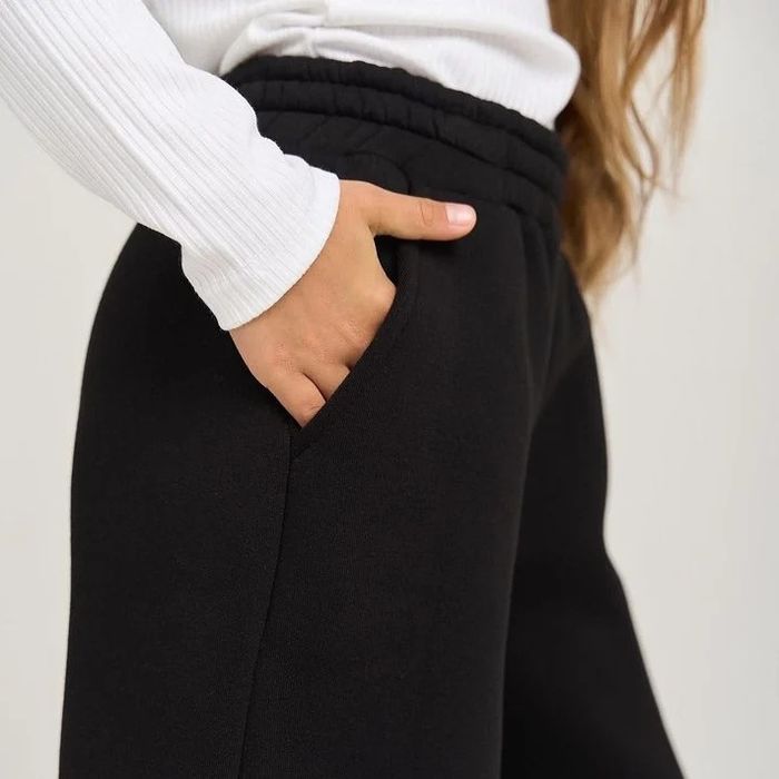 Широкі теплі штани для дівчинки. Розмір 122-164