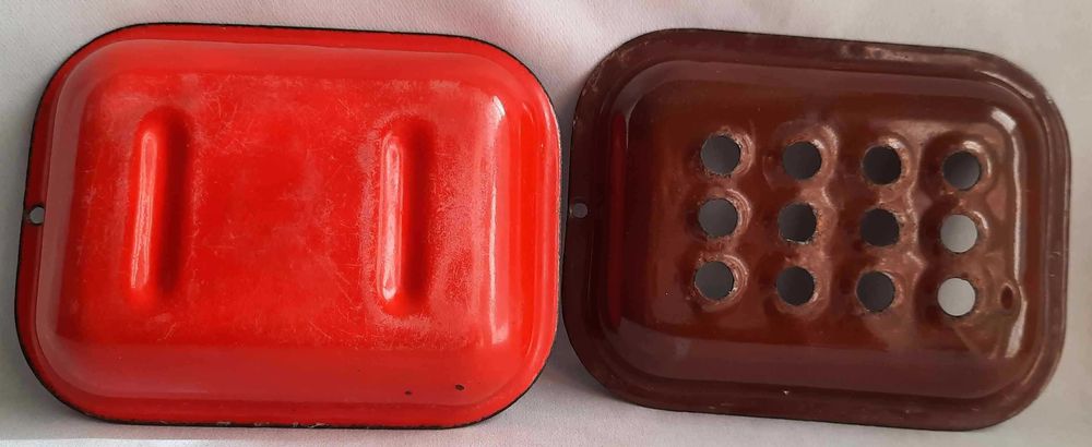 Olkusz Mydelniczka z Podstawkiem Emalia Klasyk PRL Vintage