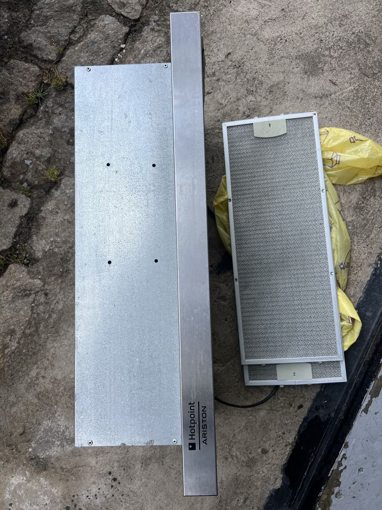 Forno eletrico e placa e exaustor 100e conjunto tudo a trabalhar usado