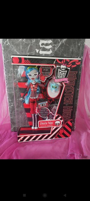 Monster high ghoulia