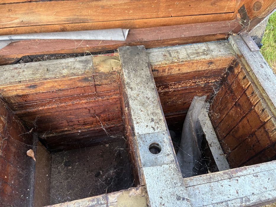 2 stare ule UL na pszczoły badz do skansenu