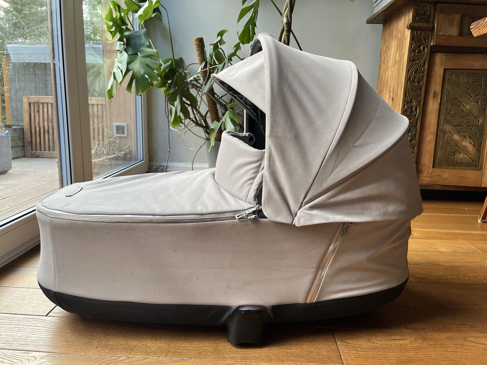 Wózek Gondola Cybex priam szary